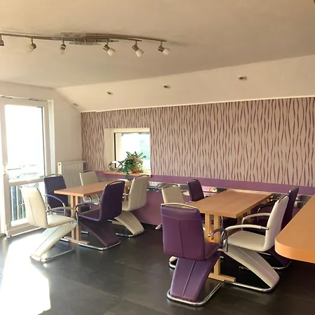 Hotel Sadek Díly