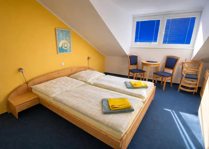 Sadek Hotel Díly